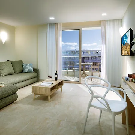 Marinell Collection Aparthotel *