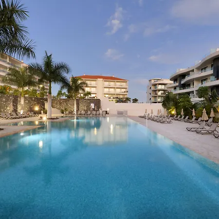 מלון דירות Marinell Collection