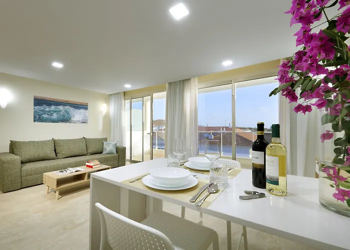 Aparthotel Marinell Collection 4*