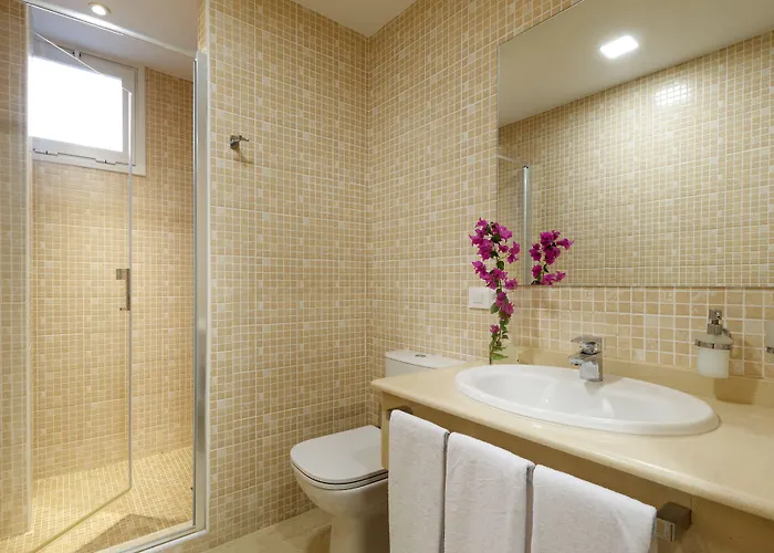 Aparthotel Marinell Collection